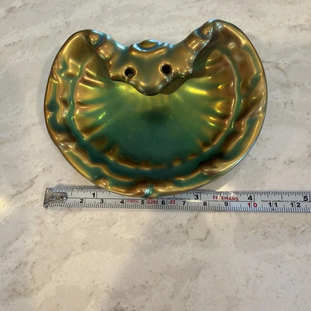 Antique ZSOLNAY Art Nouveau Iridescent Eosin‎ Glaze Porcelain Venus Shell Bowl
